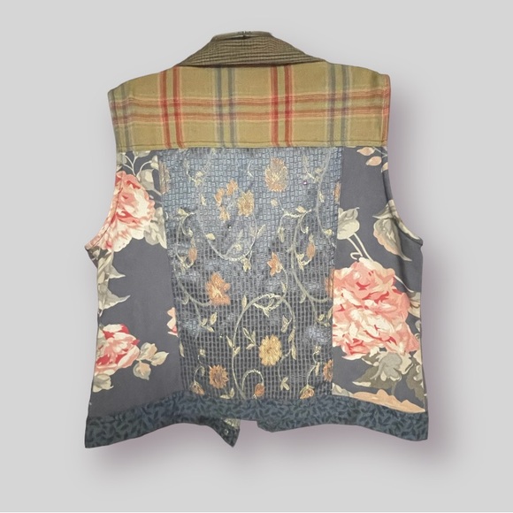 Vintage Patchwork Vest - Picture 2 of 6